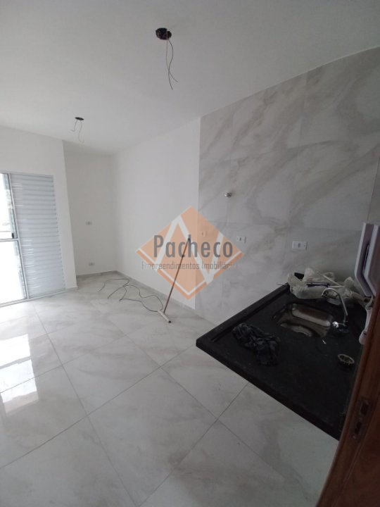 Apartamento à venda com 2 quartos, 38m² - Foto 2