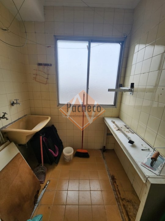 Apartamento à venda com 2 quartos, 78m² - Foto 15