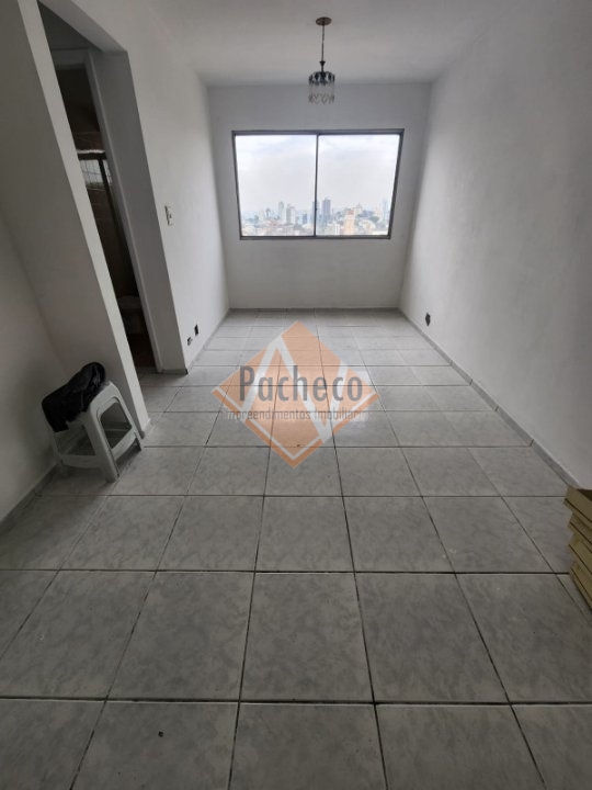 Apartamento à venda com 2 quartos, 78m² - Foto 3