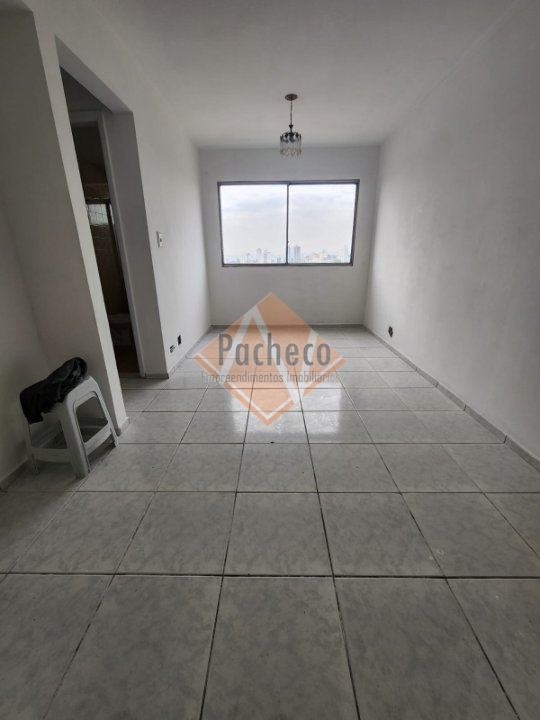 Apartamento à venda com 2 quartos, 78m² - Foto 1