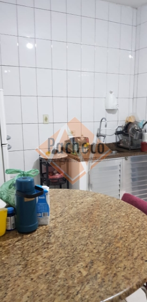 Sobrado à venda com 2 quartos, 120m² - Foto 13