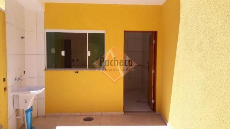 Sobrado à venda com 3 quartos, 100m² - Foto 3