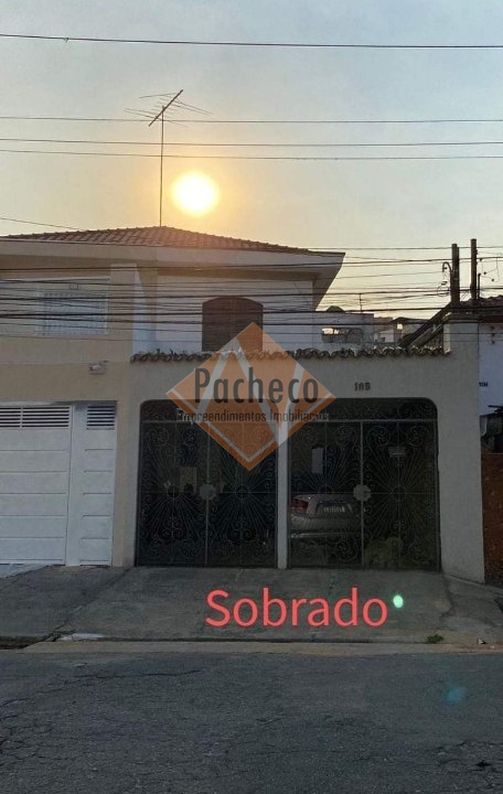 Sobrado à venda com 5 quartos, 182m² - Foto 4