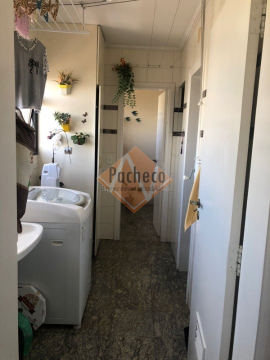 Apartamento à venda com 3 quartos, 125m² - Foto 29