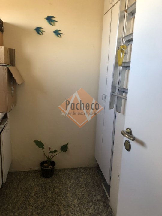 Apartamento à venda com 3 quartos, 125m² - Foto 32