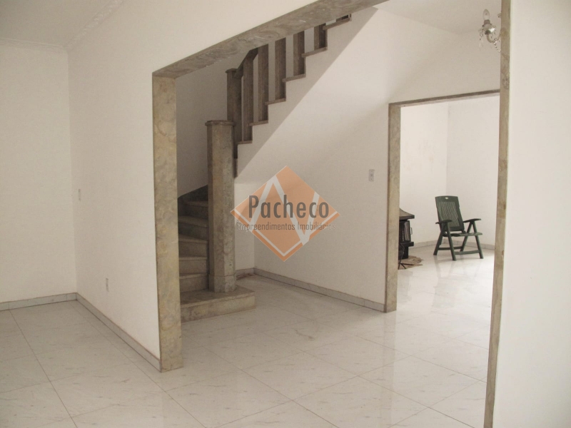 Sobrado, 3 quartos, 400 m² - Foto 3