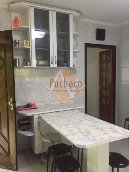 Sobrado à venda com 3 quartos, 227m² - Foto 15