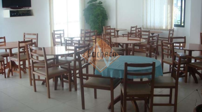 Apartamento à venda com 3 quartos, 151m² - Foto 10