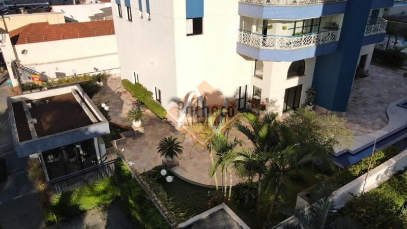 Apartamento à venda com 3 quartos, 151m² - Foto 32