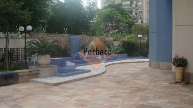 Apartamento à venda com 3 quartos, 151m² - Foto 11