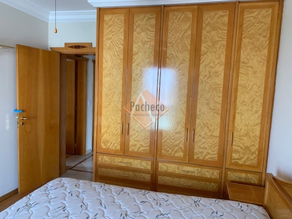 Apartamento à venda com 3 quartos, 250m² - Foto 16