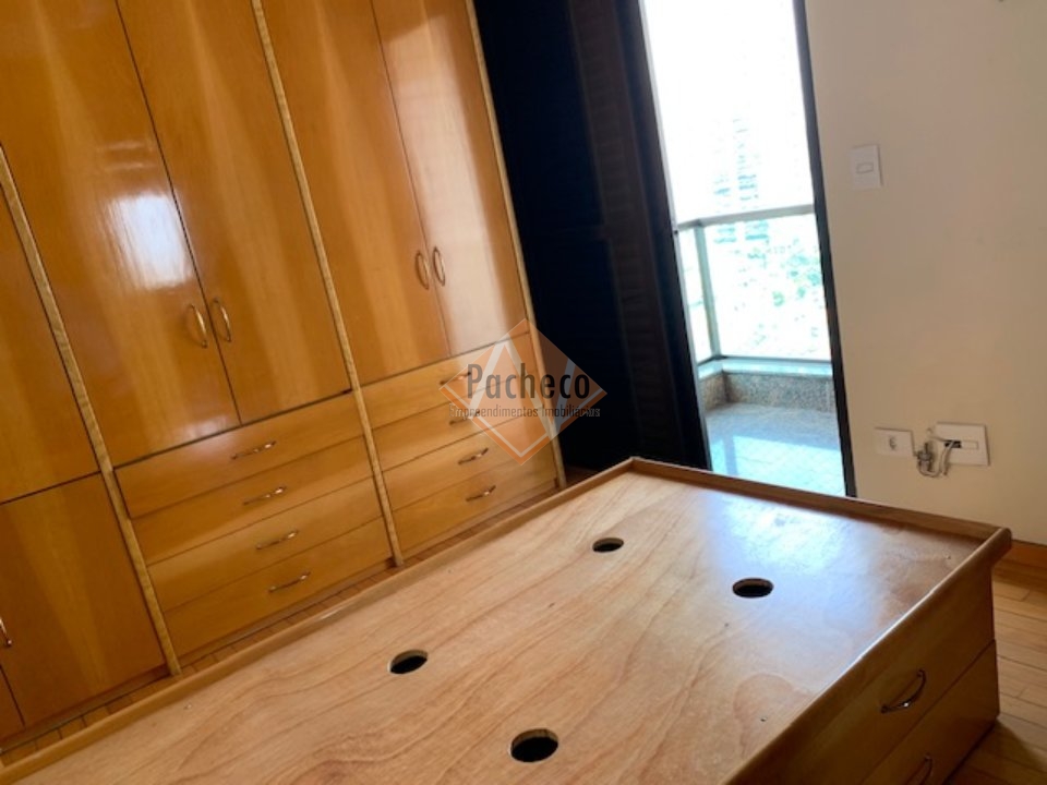 Apartamento à venda com 3 quartos, 250m² - Foto 38