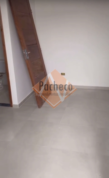 Apartamento à venda com 2 quartos, 34m² - Foto 3