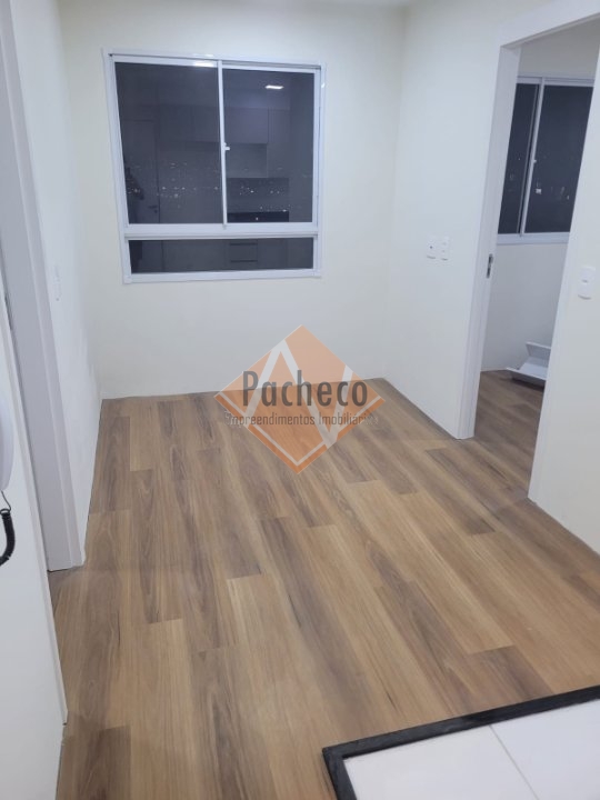 Apartamento para alugar com 2 quartos, 36m² - Foto 1