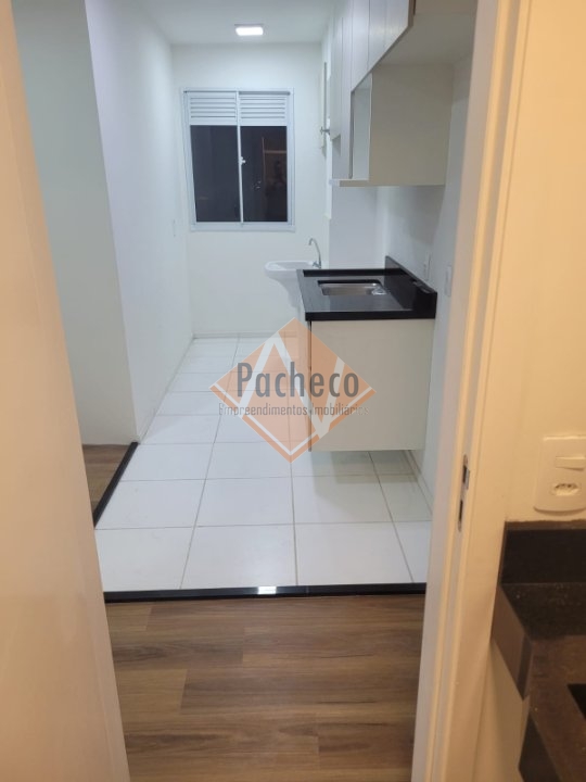 Apartamento para alugar com 2 quartos, 36m² - Foto 4