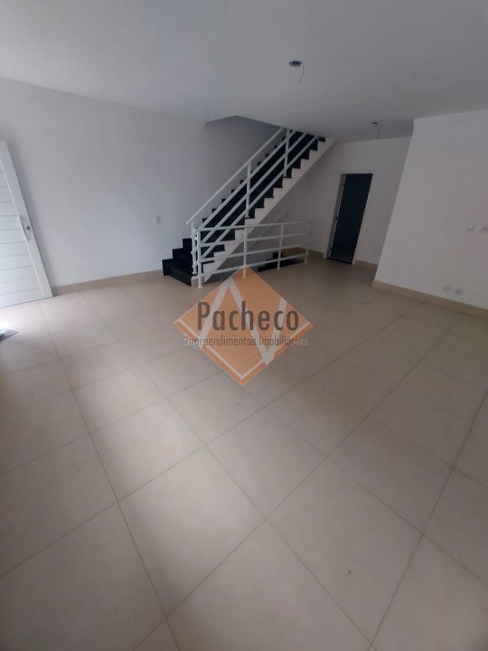 Casa de Condomínio à venda com 3 quartos, 200m² - Foto 11