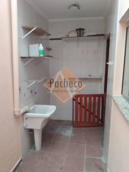 Sobrado à venda com 2 quartos, 80m² - Foto 5