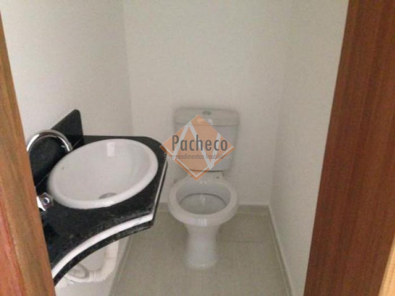 Sobrado à venda com 3 quartos, 140m² - Foto 4