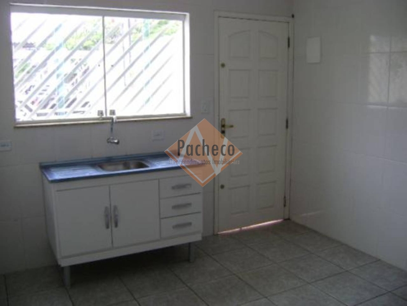 Sobrado à venda com 2 quartos, 70m² - Foto 5