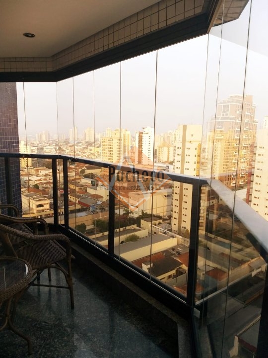 Apartamento à venda com 3 quartos, 138m² - Foto 1