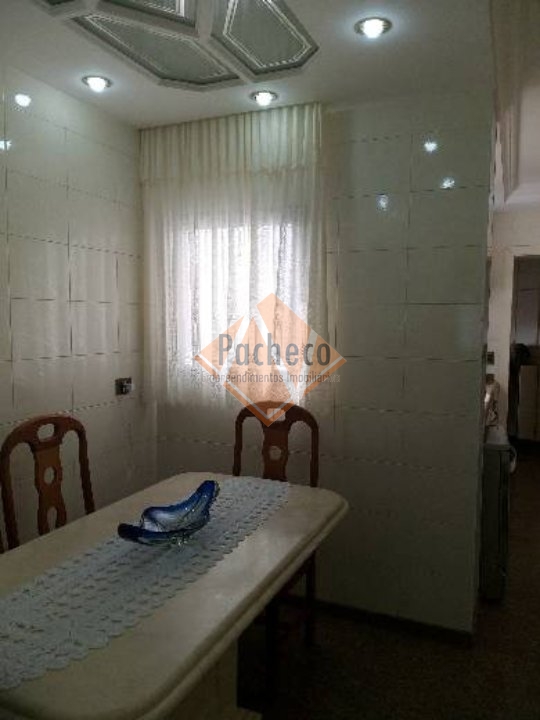 Apartamento à venda com 3 quartos, 138m² - Foto 22