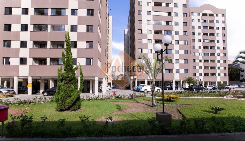 Apartamento à venda com 3 quartos, 64m² - Foto 2