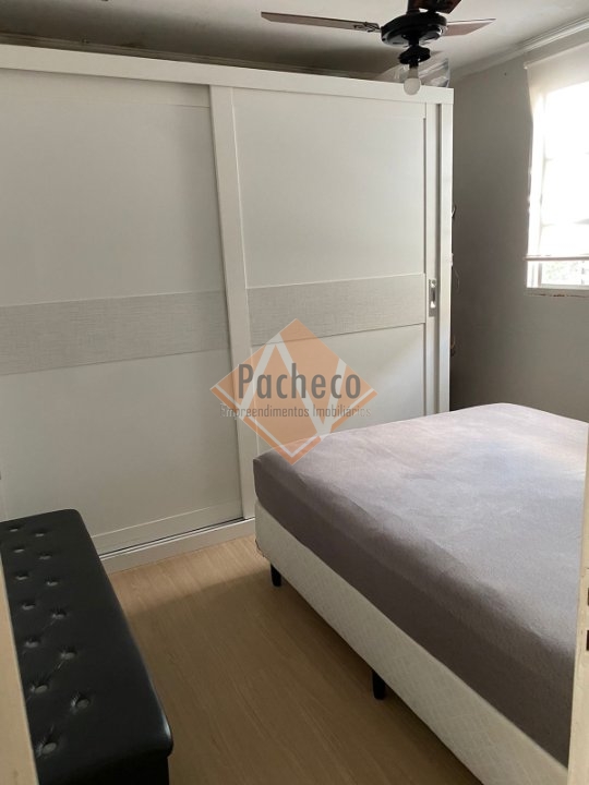 Apartamento à venda com 2 quartos, 61m² - Foto 11