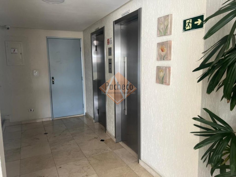 Apartamento à venda com 3 quartos, 130m² - Foto 6