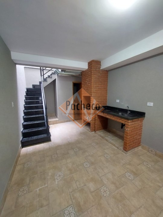 Sobrado à venda com 3 quartos, 160m² - Foto 4