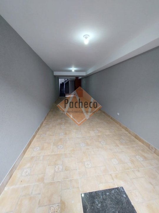 Sobrado à venda com 3 quartos, 160m² - Foto 3