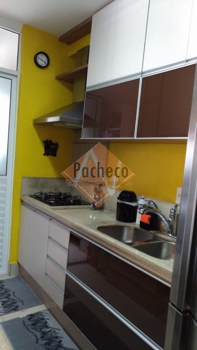 Apartamento à venda com 2 quartos, 72m² - Foto 15