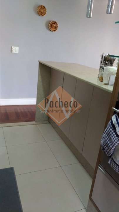 Apartamento à venda com 2 quartos, 72m² - Foto 13