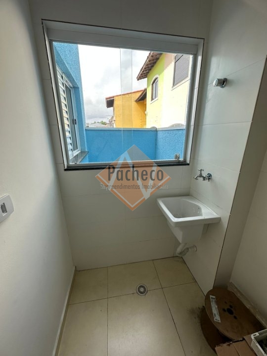 Apartamento à venda com 2 quartos, 38m² - Foto 2