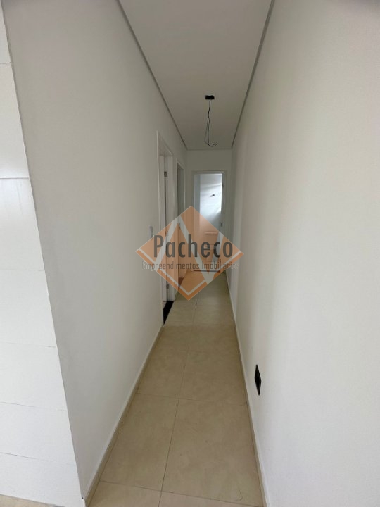 Apartamento à venda com 2 quartos, 38m² - Foto 11