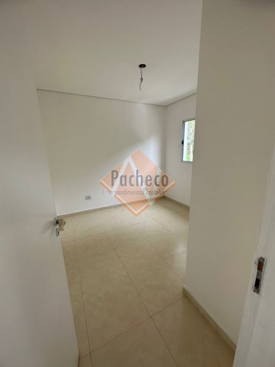 Apartamento à venda com 2 quartos, 38m² - Foto 4