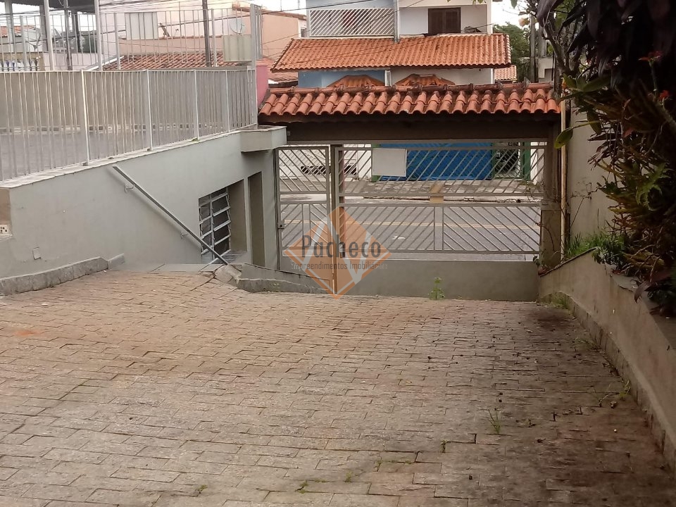 Sobrado à venda com 3 quartos, 240m² - Foto 5