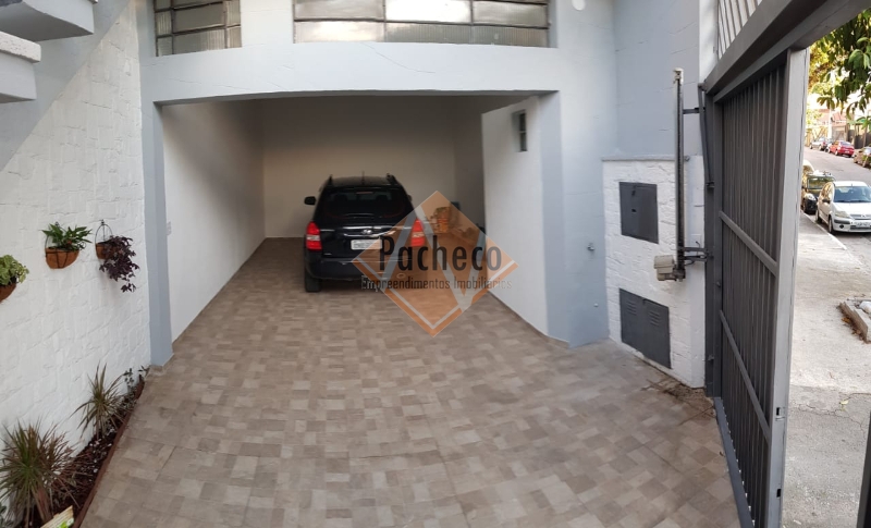 Casa à venda com 3 quartos, 194m² - Foto 4