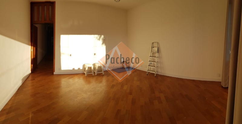 Casa à venda com 3 quartos, 194m² - Foto 18