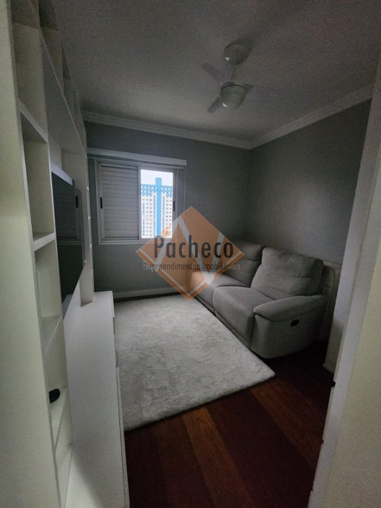 Apartamento à venda com 3 quartos, 115m² - Foto 18