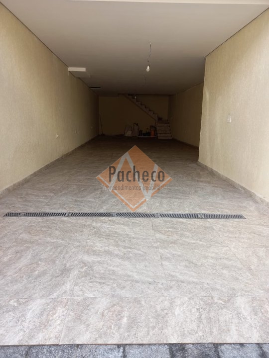 Sobrado à venda com 3 quartos, 219m² - Foto 3