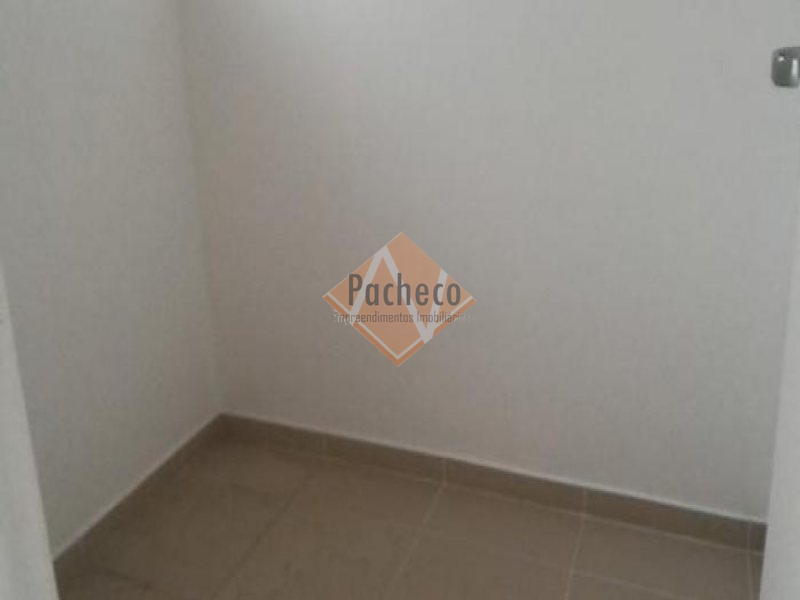 Apartamento à venda com 3 quartos, 110m² - Foto 14