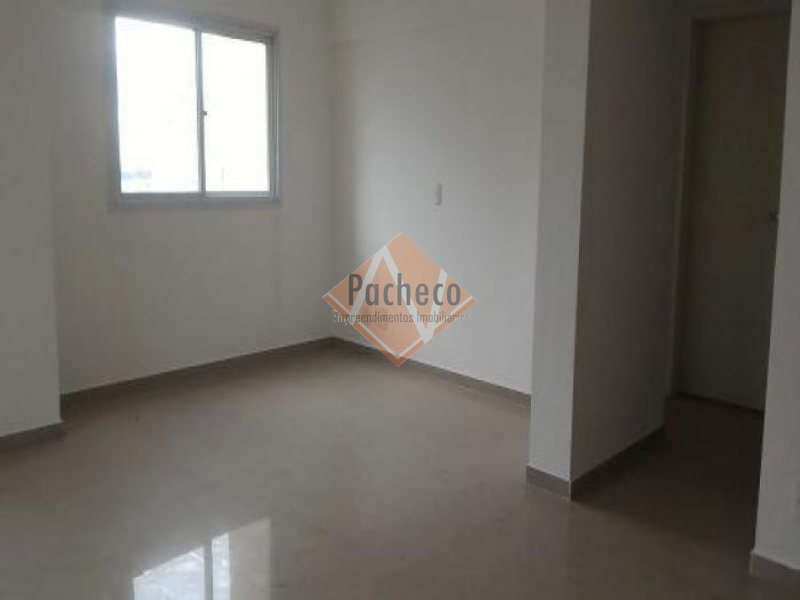 Apartamento à venda com 3 quartos, 110m² - Foto 2