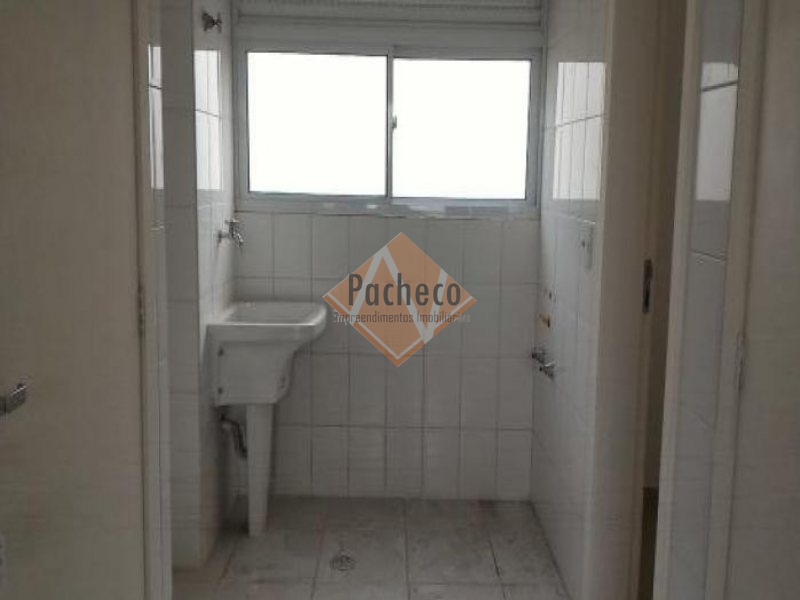 Apartamento à venda com 3 quartos, 110m² - Foto 6