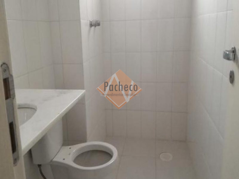 Apartamento à venda com 3 quartos, 110m² - Foto 11