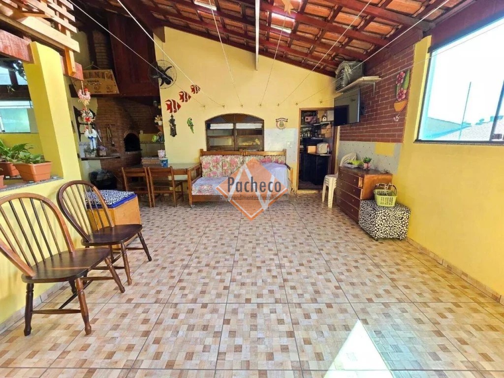 Sobrado, 2 quartos, 304 m² - Foto 4