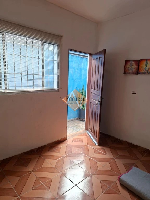 Sobrado, 6 quartos, 93 m² - Foto 2