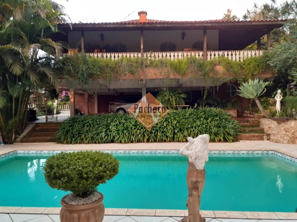 Chácara, 5 quartos, 4200 m² - Foto 1
