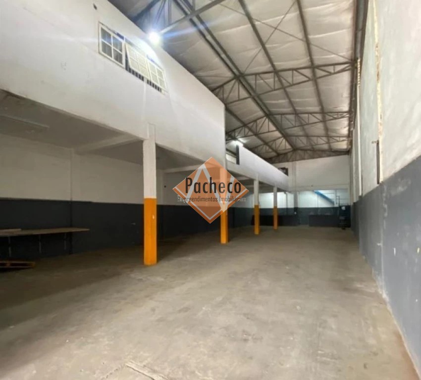 Depósito-Galpão-Armazém à venda, 530m² - Foto 1