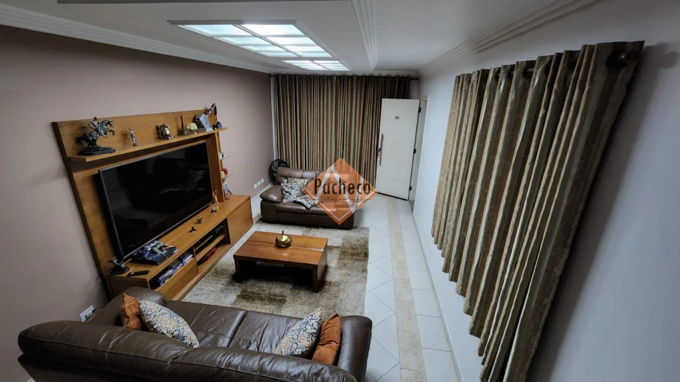 Sobrado à venda com 4 quartos, 270m² - Foto 7