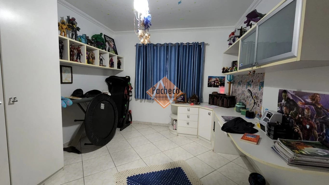 Sobrado à venda com 4 quartos, 270m² - Foto 22